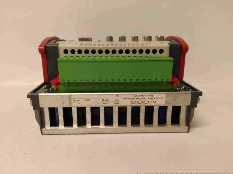 MOOG D136-001-001 Industrial Control Module(图3) D136-001-001 (3).jpg